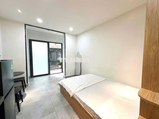 CHÍNH CHỦ CHO THUÊ STUDIO FULL NT NGAY NGÃ 4 BẢY HIỀN- LẠC LONG QUÂN