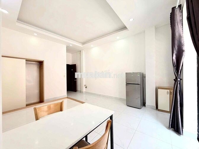 CHO THUÊ STUDIO BAN CÔNG TRẦN VĂN ĐANG QUẬN 3 NGAY SÁT BỜ KÈ HOÀNG SA