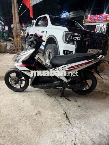 Honda Air Blade Trắng đen đỏ