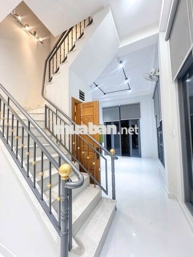 Bán nhà sổ hồng riêng hẻm đường trương thị hoa phường tth quận 12