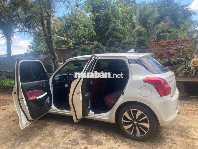 Suzuki Swift 2018 Trắng 104.194 km