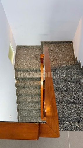 NHÀ ĐẸP - 3 LẦU - CHÍNH CHỦ CẦN BÁN GẤP