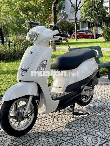 Xe Ga Like 50cc Trắng biển số 43
