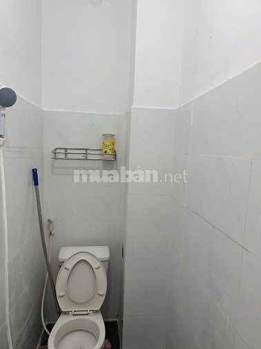 Cho thuê nhà nguyên căn gần đầm sen