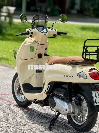 Scoopy 2026 Vàng 3800km biển 43 Như xe mới