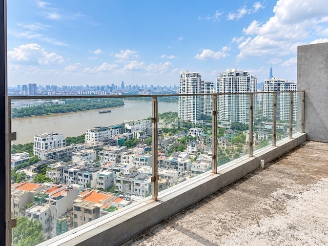 Bán penthouse One Verandah, 4PN, 218m2, sổ hồng, nhà thô - 27 Tỷ