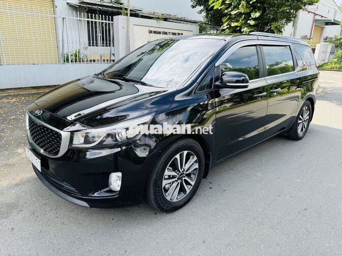Kia Sedona 2018 Dầu Tự động 7 chỗ Đen