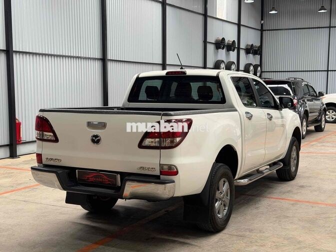 Mazda BT50 2019 2 cầu Số sàn