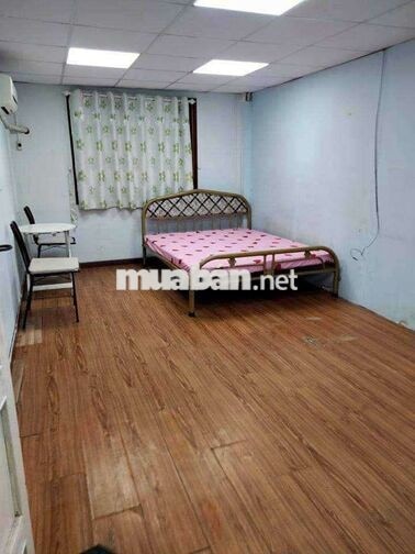Cho thuê căn hộ mini 2 Phòng ngủ ngay CV Hoàng Văn Thụ, sân bay TSN