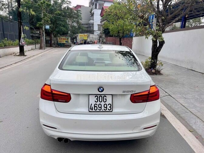 BMW 320i 2016 Trắng 139000 km