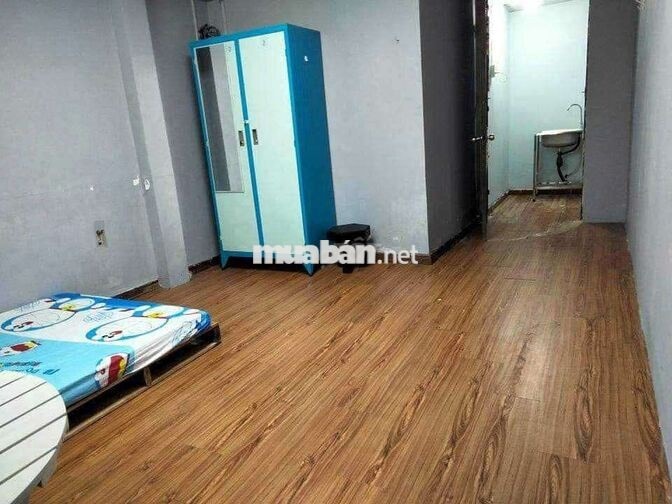 Cho thuê căn hộ mini 2 Phòng ngủ ngay CV Hoàng Văn Thụ, sân bay TSN