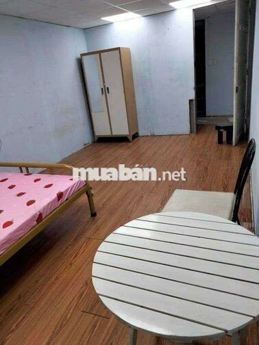 Cho thuê căn hộ mini 2 Phòng ngủ ngay CV Hoàng Văn Thụ, sân bay TSN