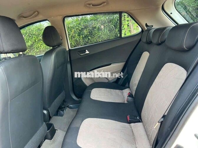 Hyundai i10 Hatbach bản đủ 2014 Số sàn Trắng