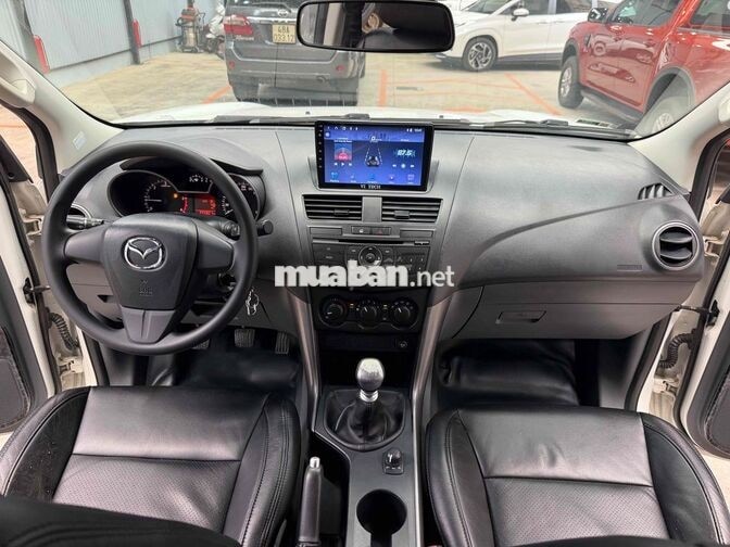 Mazda BT50 2019 2 cầu Số sàn