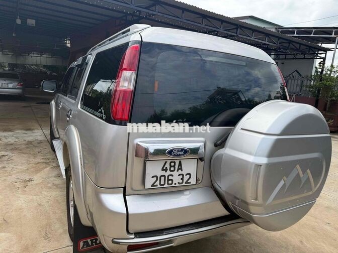 Ford Everest 2009 máy dầu 7 chỗ