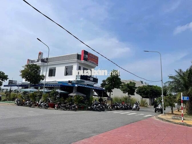 Mega City 1- A32 đường D7 sổ sẵn giá 1 tỷ 250 triệu, hỗ trợ vay 3 bên