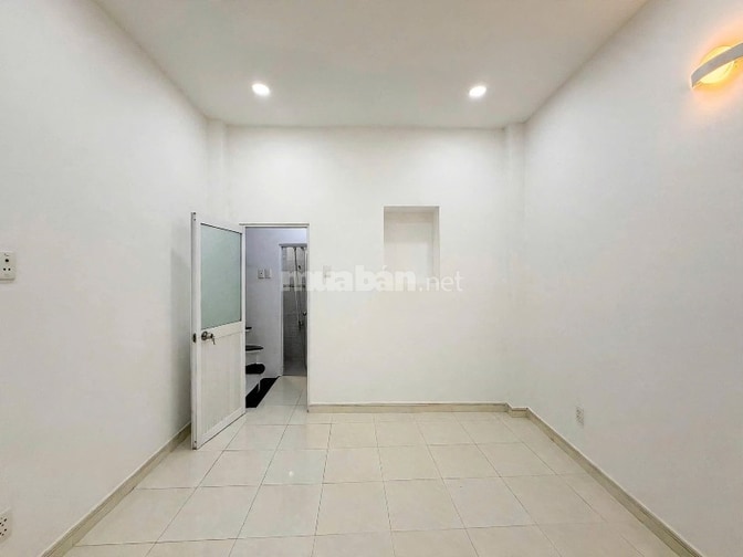 NHÀ BÁN: 2,95TỶ -DC: 293/41/6- BẠCH ĐẰNG-PHƯỜNG GIA ĐỊNH - 2 TẦNG 