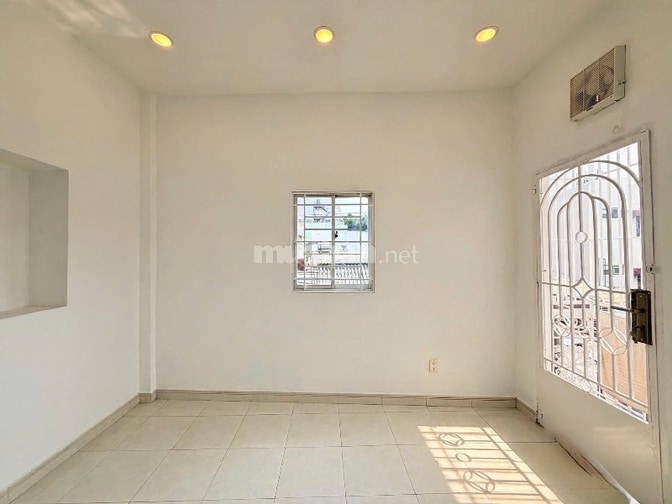 NHÀ BÁN: 2,95TỶ -DC: 293/41/6- BẠCH ĐẰNG-PHƯỜNG GIA ĐỊNH - 2 TẦNG 