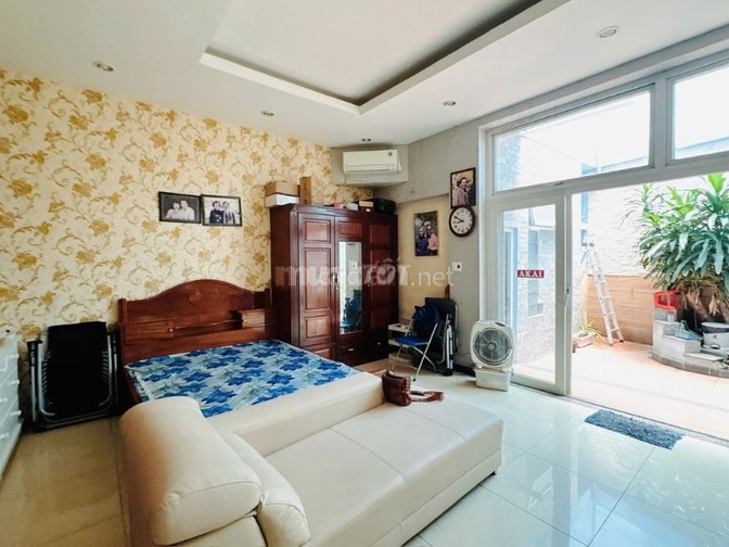 MT Trường Chinh, góc ngã 4, Bảy Hiền, Đ diện BV Thống Nhất, P4, T Bình