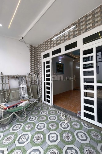 chính chủ bán nhà có sổ nở hậu Hóc Môn 72m2 giá 510tr thương lượng 