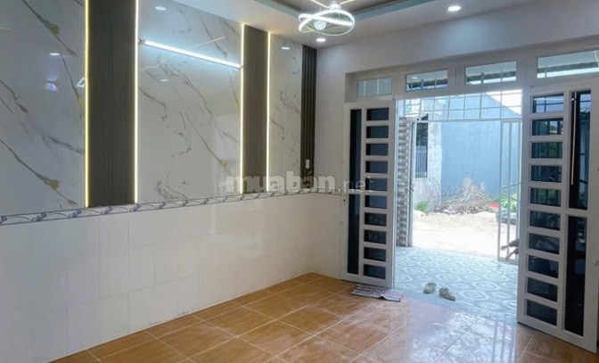 chính chủ bán nhà có sổ nở hậu Hóc Môn 72m2 giá 510tr thương lượng 