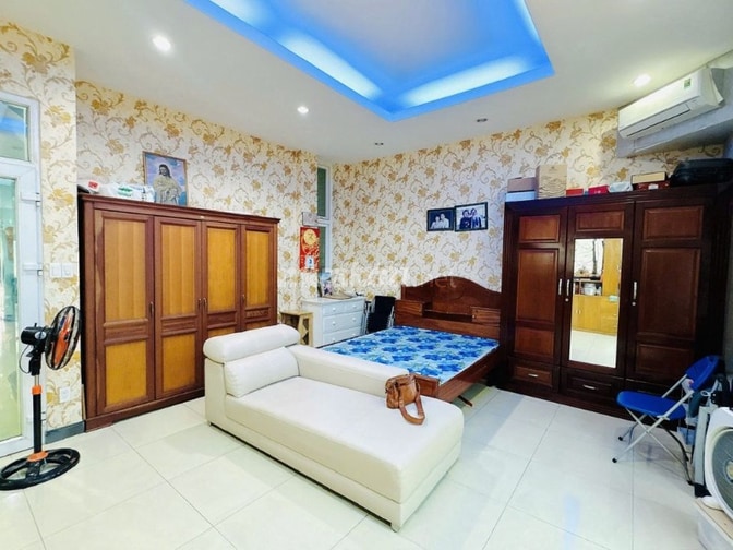 MT Trường Chinh, góc ngã 4, Bảy Hiền, Đ diện BV Thống Nhất, P4, T Bình