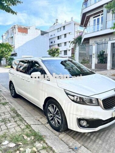 Kia Sedona 2016 ATH 7 chỗ Trắng