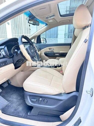 Kia Sedona 2016 ATH 7 chỗ Trắng