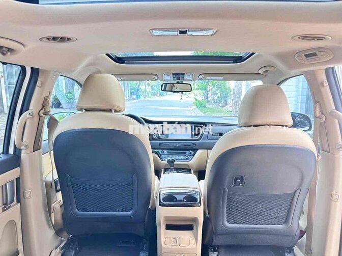 Kia Sedona 2016 ATH 7 chỗ Trắng