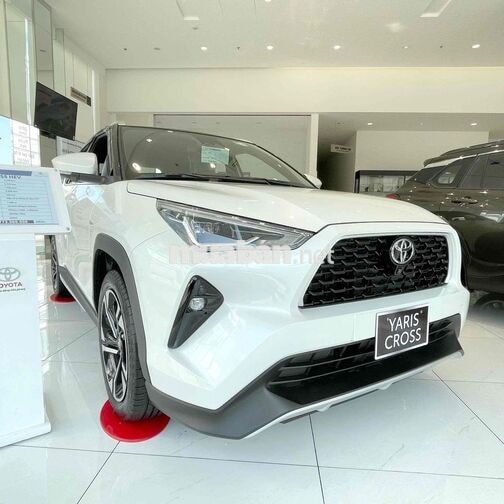 Toyota Yaris Cross 2026 Điện Trắng nóc đen