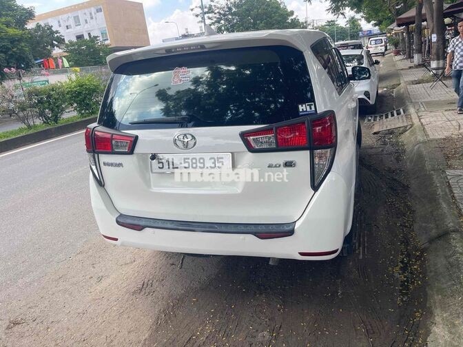 Toyota Innova 2018 Trắng xe 1 chủ từ mới