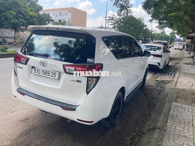 Toyota Innova 2018 Trắng xe 1 chủ từ mới