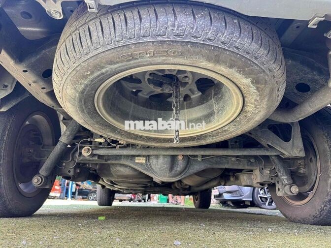Toyota Innova 2022 Số sàn Bạc 100.000 km