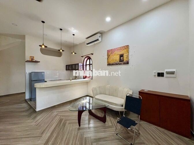CHO THUÊ NHÀ NGUYÊN CĂN 2 PHÒNG NGỦ TRUNG TÂM THÀNH PHỐ GIÁ 24