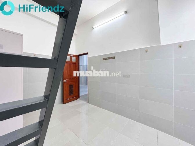 Cho Thuê Phòng Ban Công Giá Rẻ Gần Hoà Bình - Đầm Sen - ĐH Văn Hiến