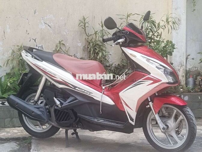 Honda Air Blade Fi Xăng Đỏ trắng