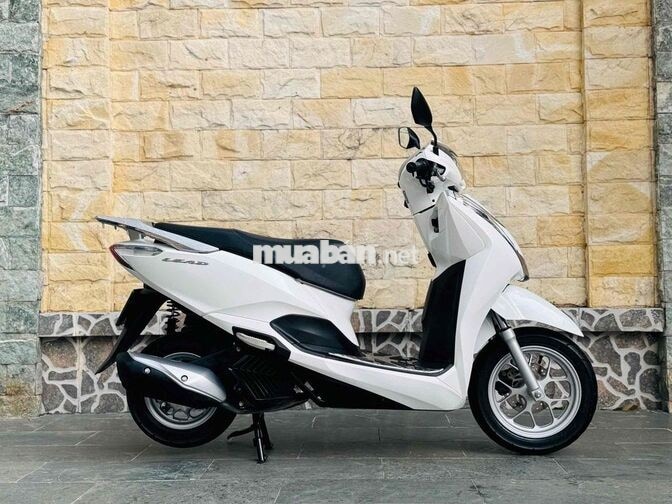 Honda Lead 125fi 2023 Trắng 7000 km 4Val khoá smk