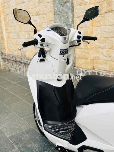 Honda Lead 125fi 2023 Trắng 7000 km 4Val khoá smk