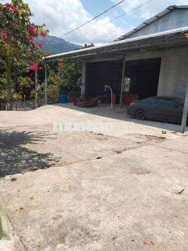 cho thuê kho  phước đồng 500m2 , ngang 16m.  sẵn điện 3 pha . đường 6m