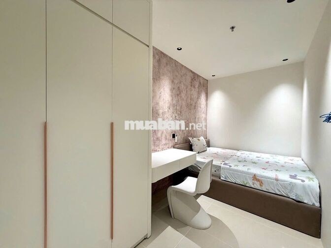 CHO THUÊ CĂN PENTHOUSE NỘI THẤT CAO CẤP 3 PHÒNG NGỦ PHÍA NAM NHA TRANG