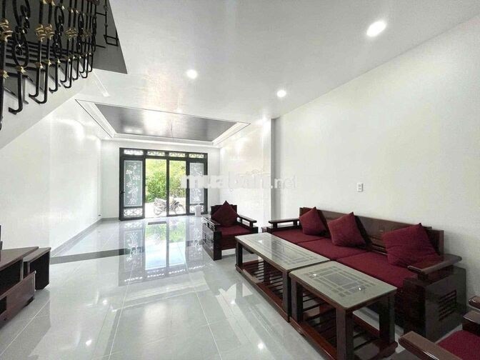 Cho Thuê Nhà 4 Phòng Ngủ KĐT Hà Quang 2 Phước Hải Nha Trang