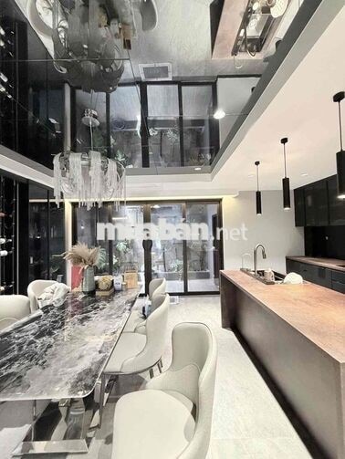 CÁCH MẶT TIỀN LÊ HỒNG PHONG, QUẬN 10 CHỈ 50m (63,7m2). GIÁ BÁN: 6Tỷ150