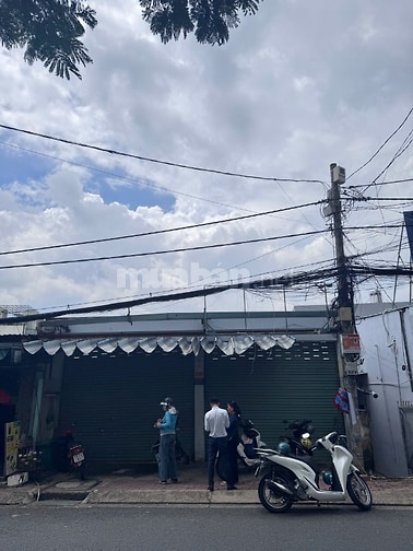 Bán 240m2 đất mặt tiền Nguyễn Thị Xinh- Thới An - Quận 12- Giá 15.8 tỷ