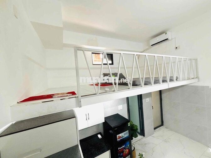 phòng mới xây kế bên đại học kinh tế - kỹ thuật bình dương