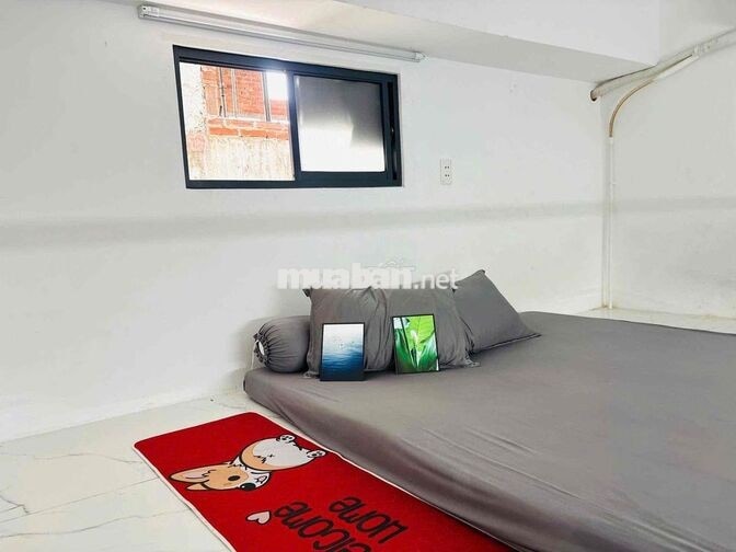 phòng mới xây kế bên đại học kinh tế - kỹ thuật bình dương