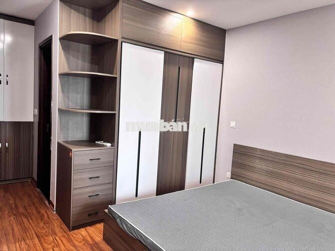 EM BÁN CĂN GIÁ RẺ,  CĂN GÓC GOLDEN PALACE MỄ TRÌ, T18, 130M2