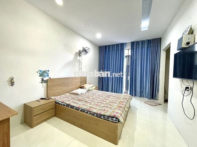 CHO THUÊ NHÀ Ở KINH DOANH 4 TẦNG 4 PHÒNG NGỦ NAM NHA TRANG GIÁ 20