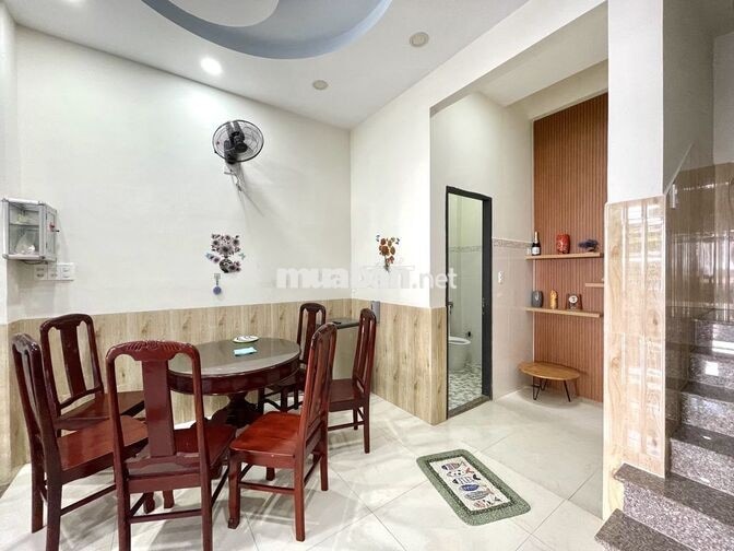 CHO THUÊ NHÀ Ở KINH DOANH 4 TẦNG 4 PHÒNG NGỦ NAM NHA TRANG GIÁ 20