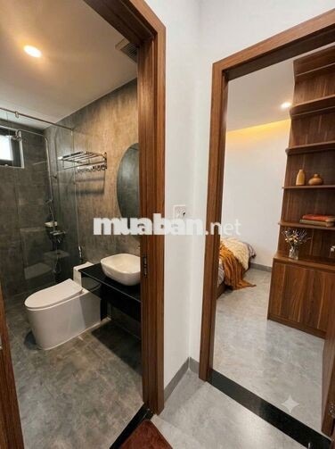 TRỐNG SẴN Căn Hộ 1BR - Gần BIỂN, VINCOM PLAZA - BAN CÔNG, Nhận PET