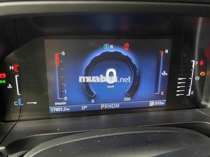 Ford Everest Sport 2026 Siêu Lướt 17.700km